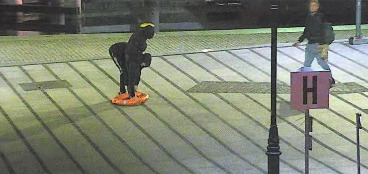 Kradzież koła ratunkowego