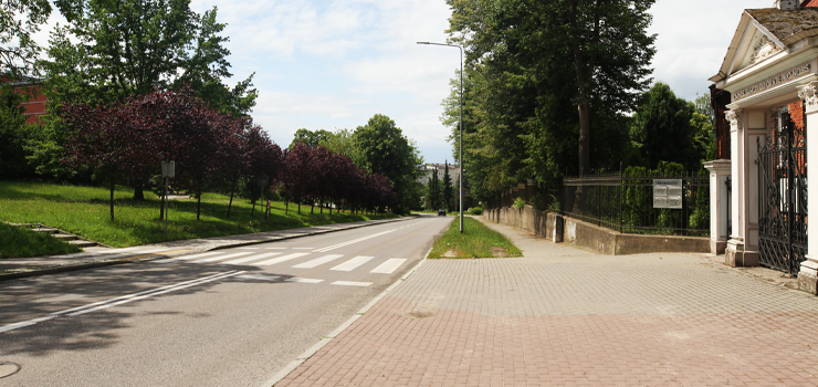 Elblg: Mieszkacy si skaryli na zbyt mao miejsc. Kiedy ruszy budowa parkingu przy Agrykola?