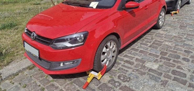 Blokada na kole? Nie próbuj odjeżdżać!