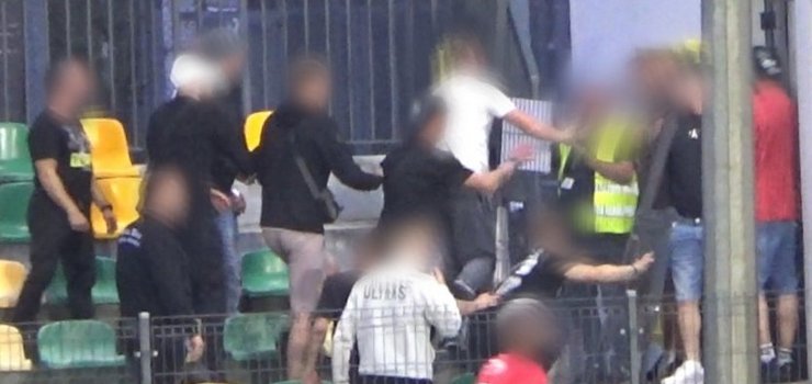 Ze stadionu wprost w policyjne rce. Zatrzymanie po meczu Olimpii Elblg