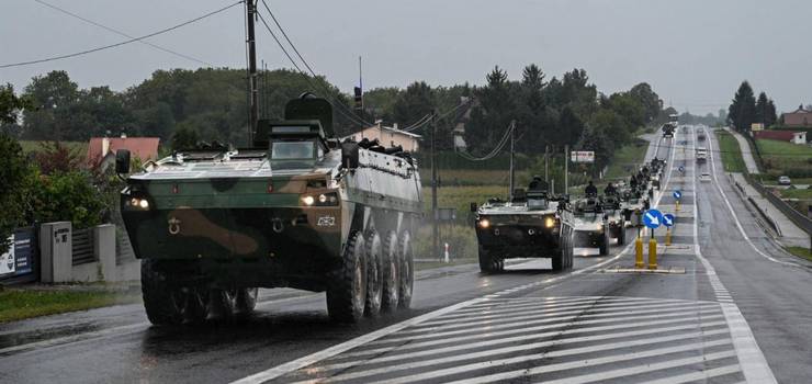 Ruszaj manewry wojskowe. Sprzt wyjedzie na drogi