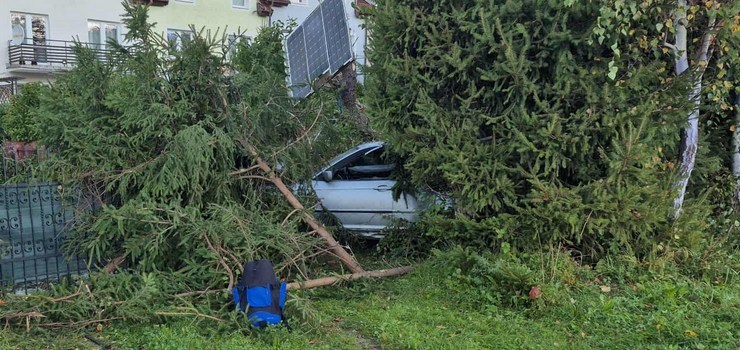 Uciekał bmw przed policją, doprowadził do kolizji. Policja poszukuje 27-latka
