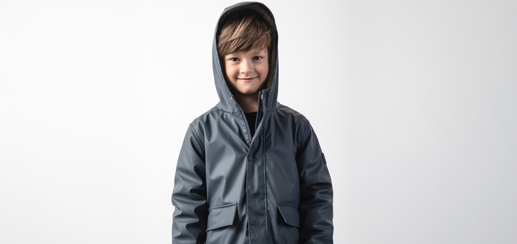 Jak ubra dziecko na deszcz, eby nie zmarzo i nie przemoko?