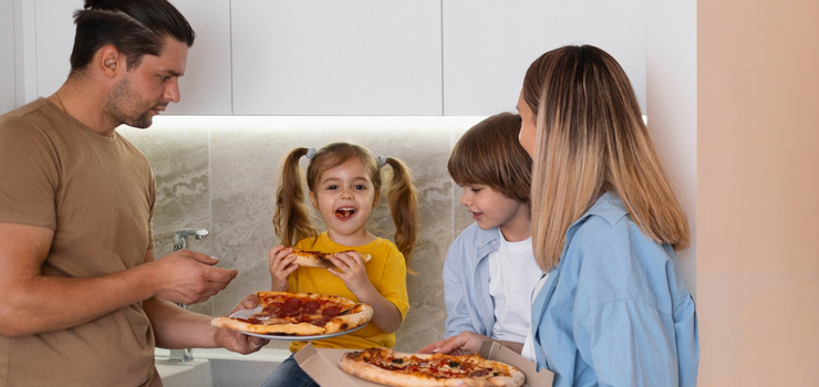 Pizza domowa vs na dowz – szybko i smacznie