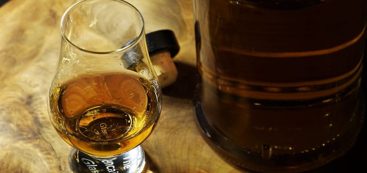 Ministerstwo Zdrowia chce zakazu sprzeday alkoholu na stacjach paliw i w uzdrowiskach