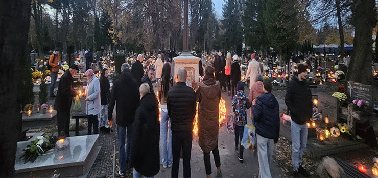 Elblanie uczcili pami bliskich. Zobacz zdjcia!