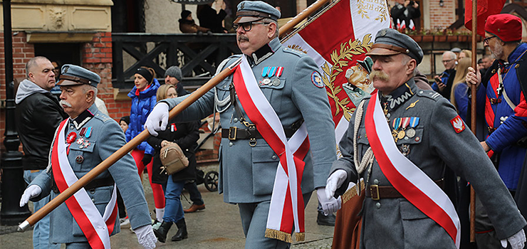 Wsplne witowanie w Elblgu. Uroczyste obchody 107. rocznicy odzyskania niepodlegoci (zdjcia)