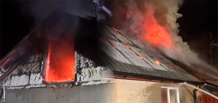 Pożar w Suchaczu. 20 strażaków walczyło z ogniem ponad 5 godzin