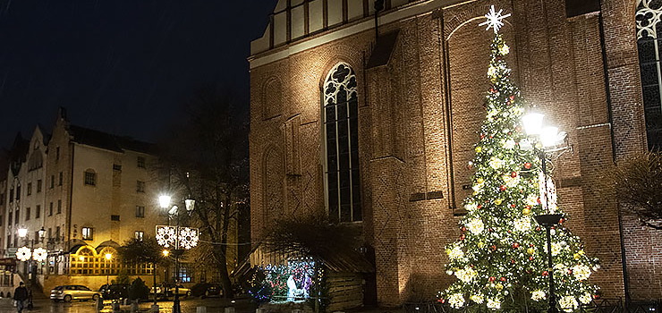 Magia świąt na ulicach Elbląga. Jak długo pozostanie w domach elblążan?