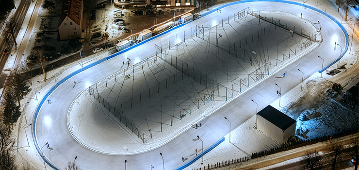 Ice Party, odrobina rywalizacji i �lizgawki na Kalbarze. Dzi� muzyczne otwarcie weekendu