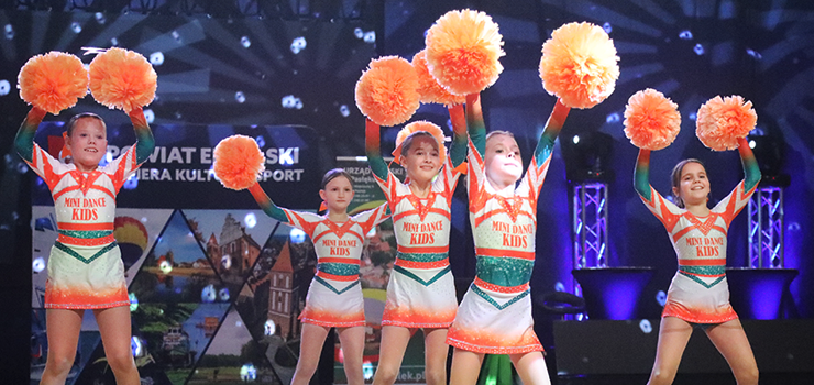10 lat pasji i talentu Energy Dance. Za nami wyj�tkowa Gala Cheerleaders (zobacz filmy i zdj�cia)