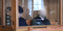 Elbl�g: Ruszy� proces oskar�onego o brutalny atak przy D�browskiego. "Przed s�dem stan�� nie ten cz�owiek"