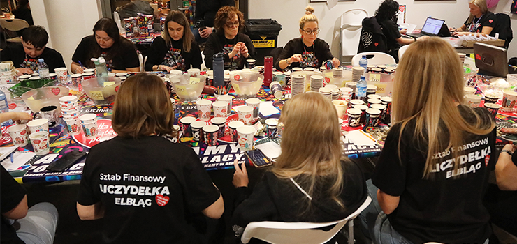 WOŚP bez incydentów. "Atmosfera była magiczna. Na razie mamy 780 tys. zł, ale to nie wszystko"