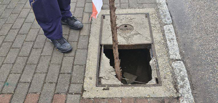 Uwaga dziury! Asfalt nie wytrzymuje