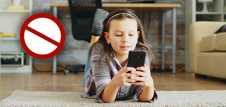 Dzieci bez telefon�w? "Jeste�my w procesie uczenia si�"