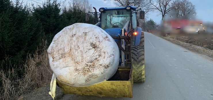 „Ksi�yc” na traktorze i 1,12 promila. 51-latek zatrzymany przez policj�