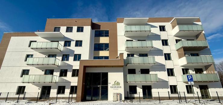 Na Zawadzie ro�nie nowe osiedle. W�a�ciciele pierwszych mieszka� odbieraj� klucze, kiedy budowa kolejnych?