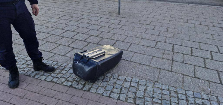 Komu� przeszkadza�y kosze uliczne