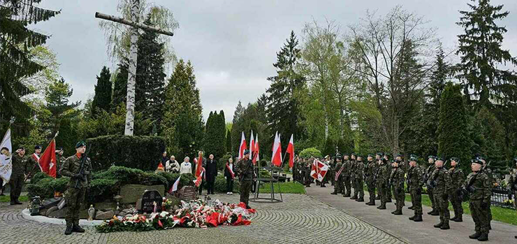 Kwietniowe uroczysto�ci rocznicowe