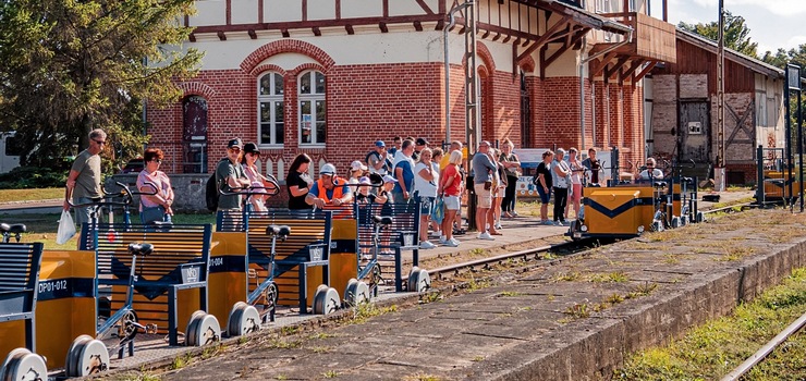 Pociągi nie wróciły, ale drezyny pojadą dalej. Unijne dofinansowanie na Kolej Nadzalewową