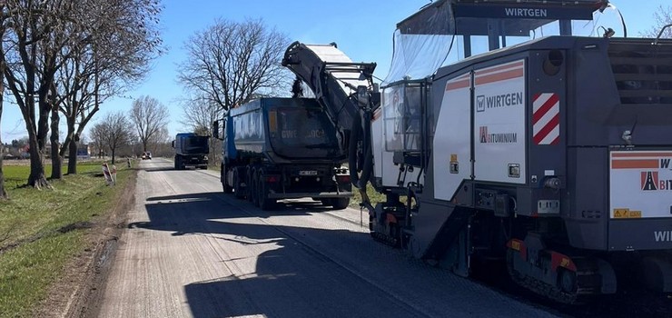 Remonty na trasie na Mierzej�. Kierowc�w czekaj� utrudnienia w maj�wk�?