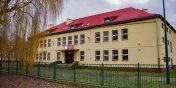Od lat budynek stoi pusty. Dawne gimnazjum przy Lotniczej ma szans� na nowe �ycie?