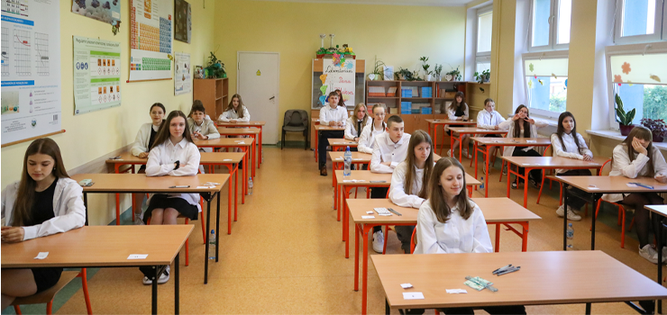 W Elbl�gu do tegoroczny egzaminu �smoklasisty przyst�pi�o 1016 os�b