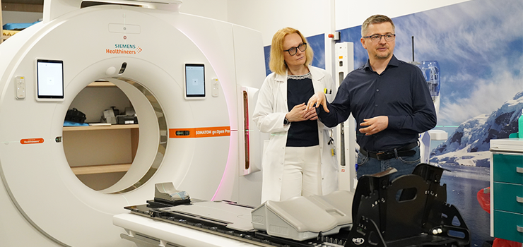 B�d� wykorzystywa� sztuczn� inteligencj� i radioterapi� adaptacyjn�. "Tworzymy nowe warunki"