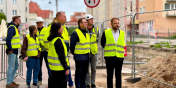 Przy 1 Maja odkryto uszkodzenia kanalizacji deszczowej