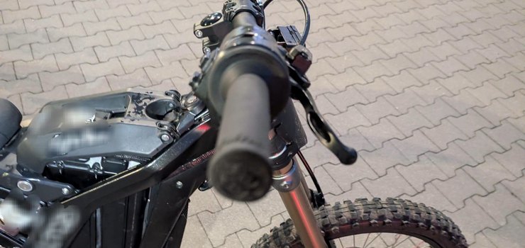 Kosztowny wyczyn na motorowerze. Ojciec 14-latka dostał dwa mandaty