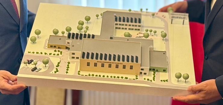 „Dziewiątka” do rozbiórki. Jest umowa na budowę nowej szkoły za 44 mln zł