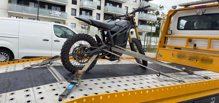 16-latek jechał bez uprawnień. Motorower odholowano, sprawa trafi do sądu