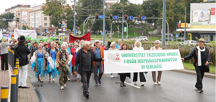 Seniorzy przej�li klucze do miasta. Rozpocz�y si� Elbl�skie Dni Seniora (zdj�cia!)
