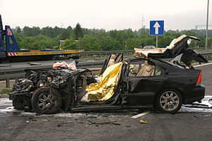 Tragiczne zderzenie ciarwki z osobowym volvo przy obwodnicy