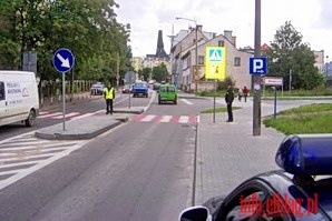 Policjanci „polowali” na pieszych