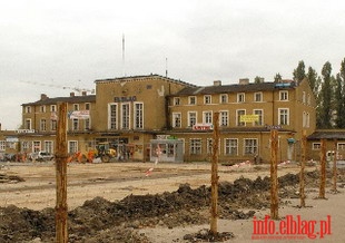 Elbląski dworzec nie dla osób z wózkami