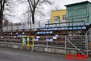 Na stadionie przy Agrykola rozpoczto zadaszanie trybun