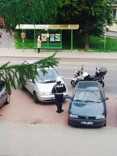 Samochd sam zjecha z parkingu przy Traugutta