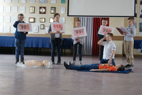 Nauczyciele ćwiczyli pod okiem ratowników