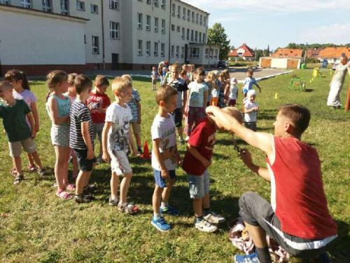 Sportowe powitanie w SP 16