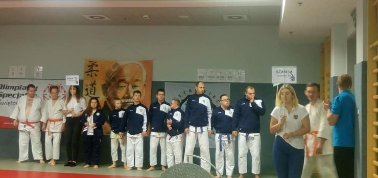 Deszcz medali dla Elblga. IKS Atak na Switokrzyskim Turnieju Judo Olimpiad Specjalnych