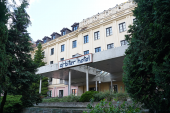 Kiedyś największy hotel w Elblągu. Co dalej z budynkiem przy Placu Słowiańskim?#1