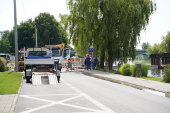 Trwa budowa mostu tymczasowego. Czy wszystko idzie zgodnie z planem?#5