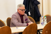 Dwie osoby na konsultacjach. Chodzi o strategię rozwoju Elbląga i okolicznych gmin#8