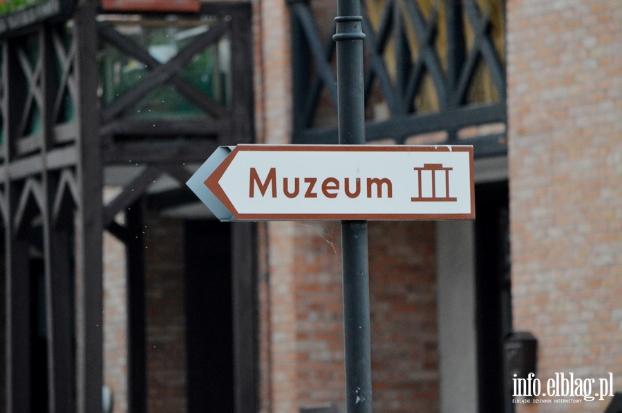 Elbląskie Muzeum nocą, fot. 2