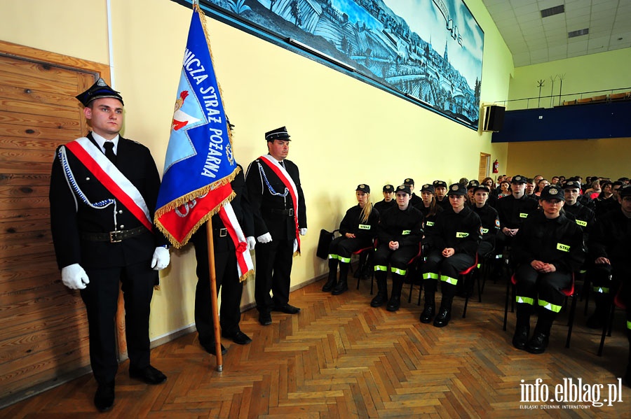 lubowanie Modzieowej Druyny Poarniczej uczniw ZSTI, fot. 1