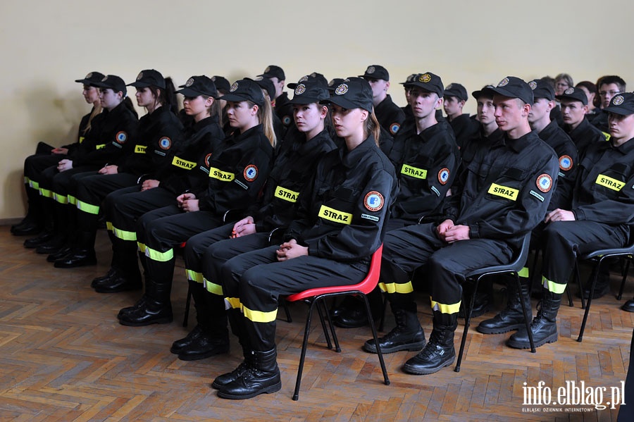 lubowanie Modzieowej Druyny Poarniczej uczniw ZSTI, fot. 11
