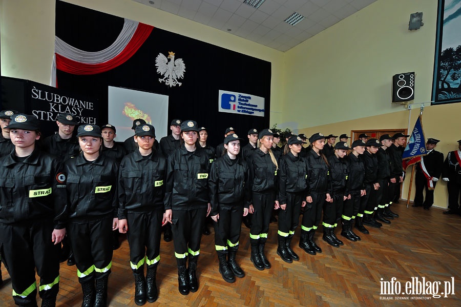 lubowanie Modzieowej Druyny Poarniczej uczniw ZSTI, fot. 15