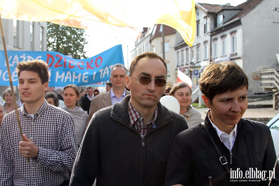 IV Marsz w obronie ycia i rodziny - Elblg 1.06.2014r., fot. 19