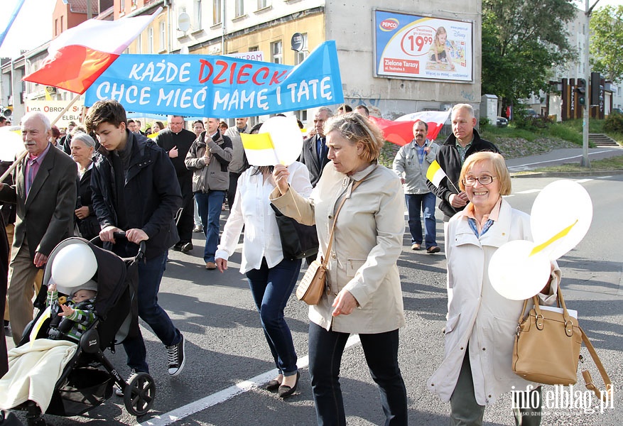 IV Marsz w obronie ycia i rodziny - Elblg 1.06.2014r., fot. 22